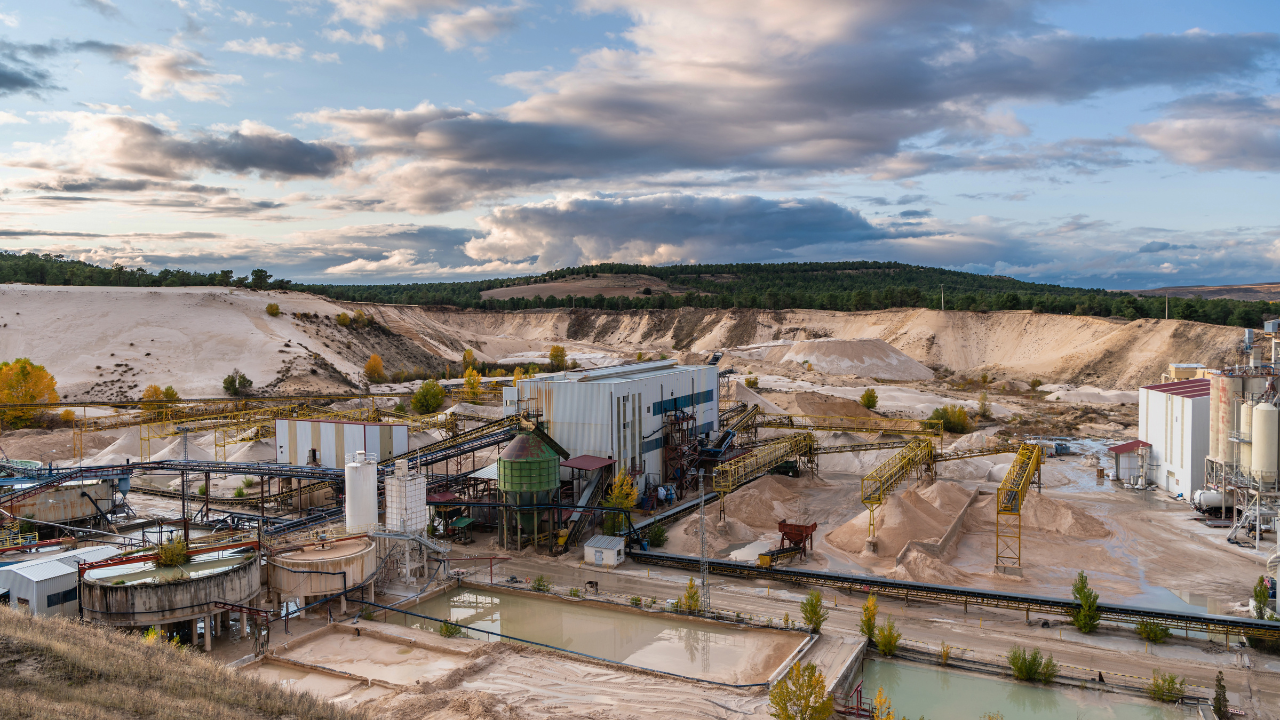 Client Overview: Large Open-Pit Mining Operation